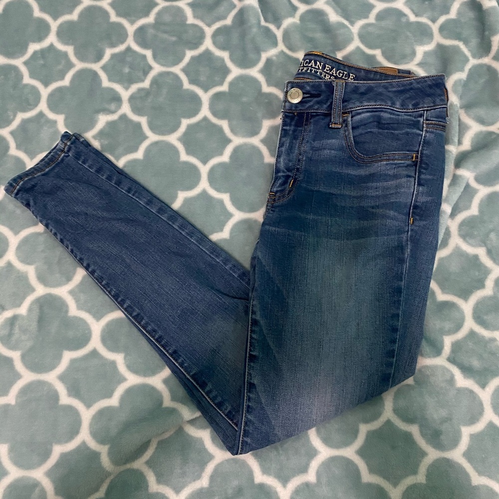 American Eagle skinny/ jeggings jeans.